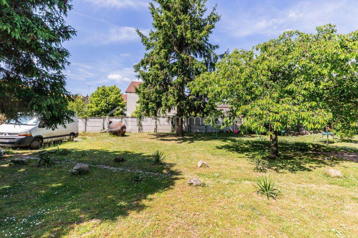 Maison à BOUTIGNY-SUR-ESSONNE