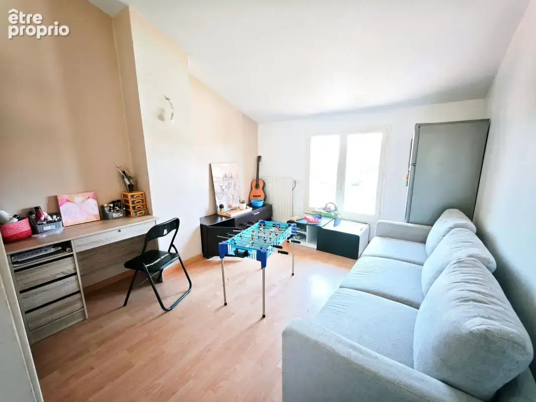  Plaisance : 178 m² à rénover ! 5 chambres, garage XXL, piscine & cheminée — Vos clés dès cet automne pour lancer votre projet ! - photo 3