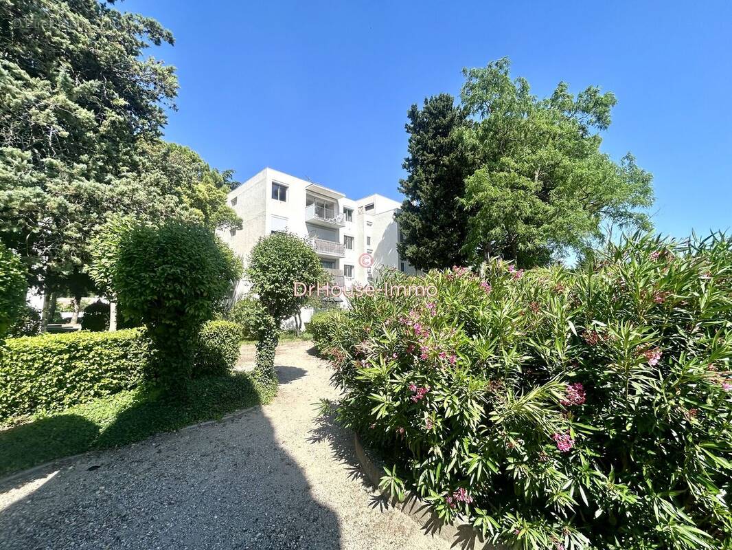 Appartement à LUNEL