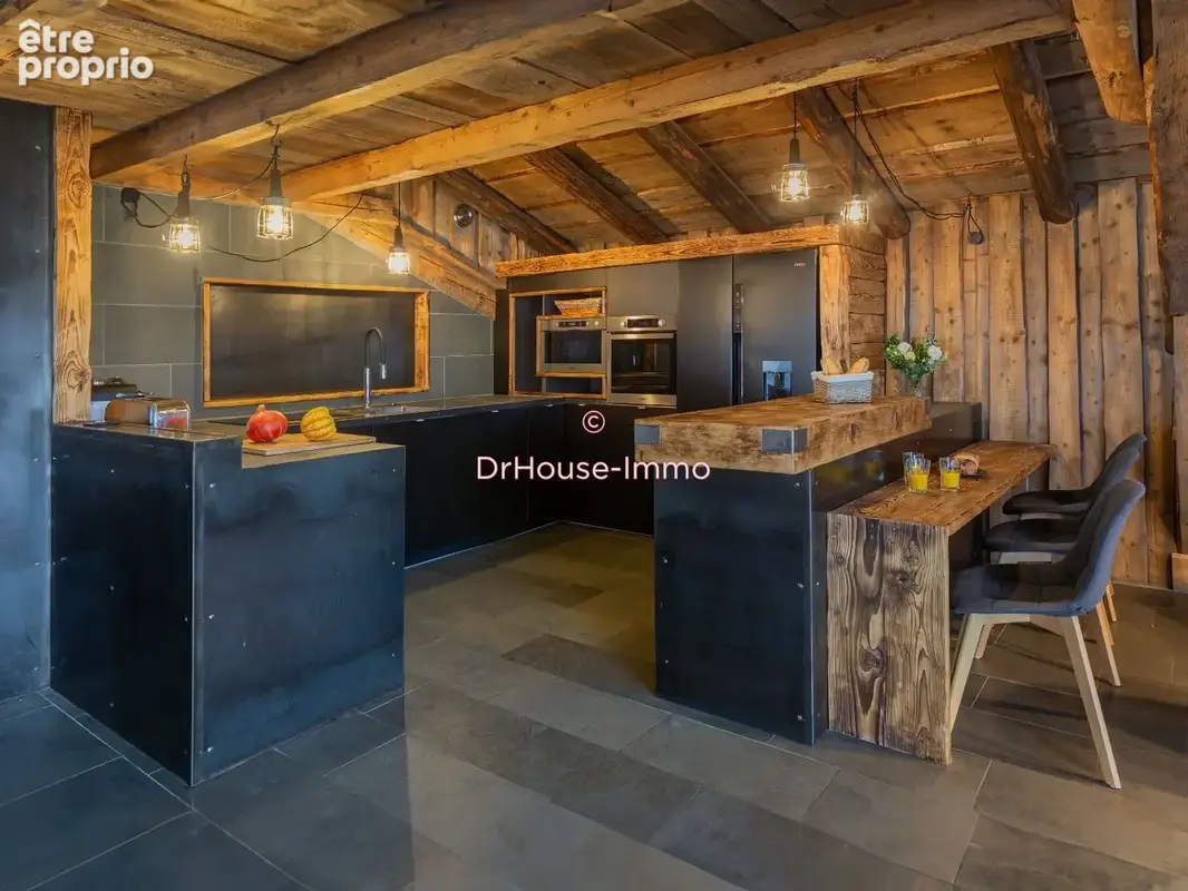 Maison 12 pièces 342 m² à vendre à Le Grand-Bornand (74450) - photo 5