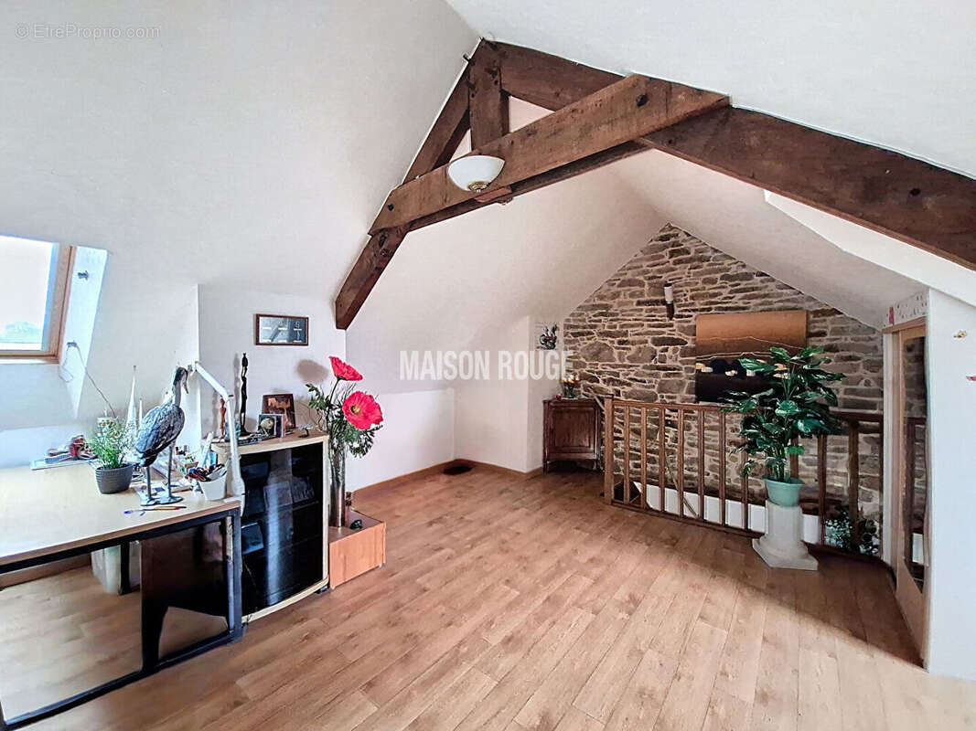 Longère sur 1500 m² de terrain paysagé GOLFE DU MORBIHAN - photo 19
