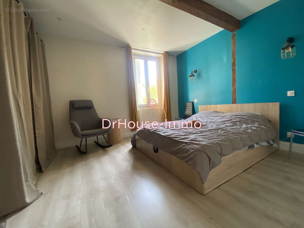 Maison à BOURG-DE-PEAGE