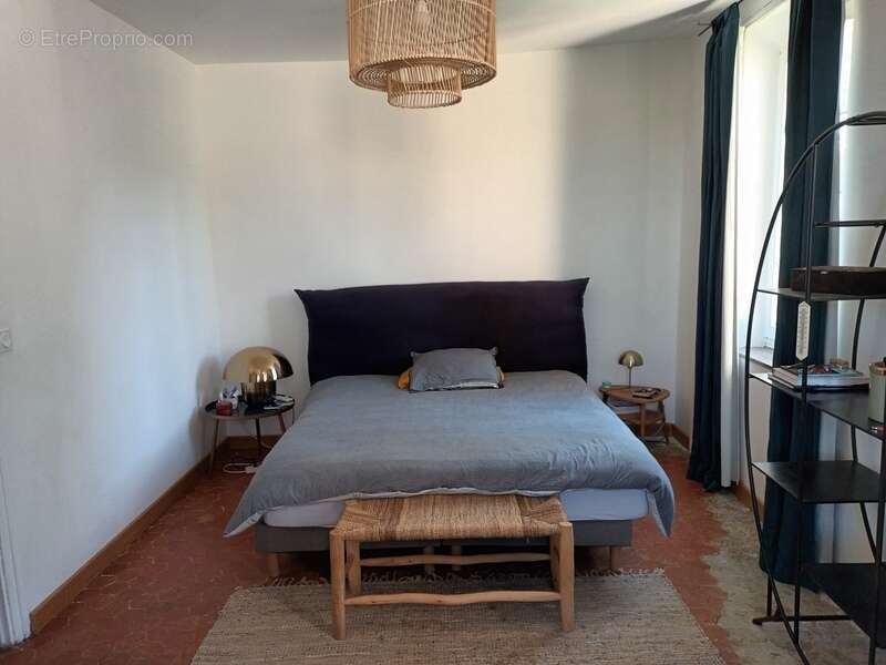 Maison à PONT-SAINT-ESPRIT