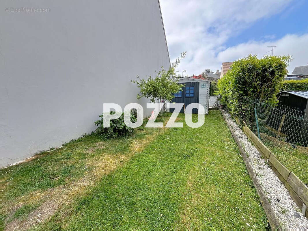 Maison à CAUMONT-L&#039;EVENTE