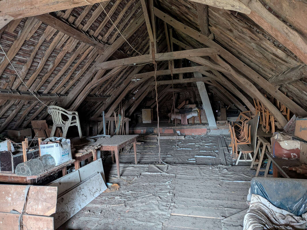 Maison à TINTURY