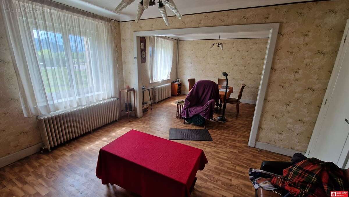 Maison à VAGNEY