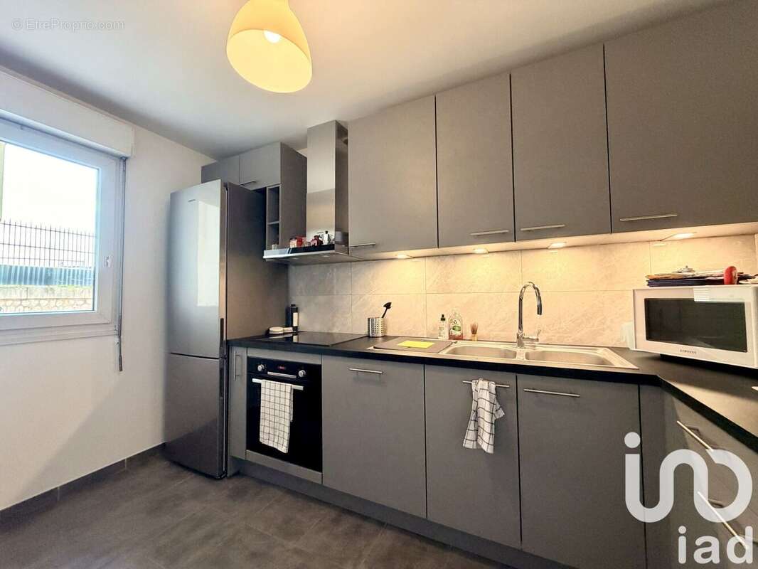 Photo 4 - Appartement à PARIS-12E