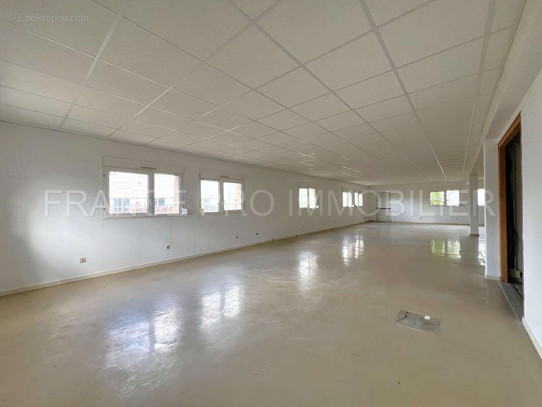 Commerce à CHERBOURG-OCTEVILLE