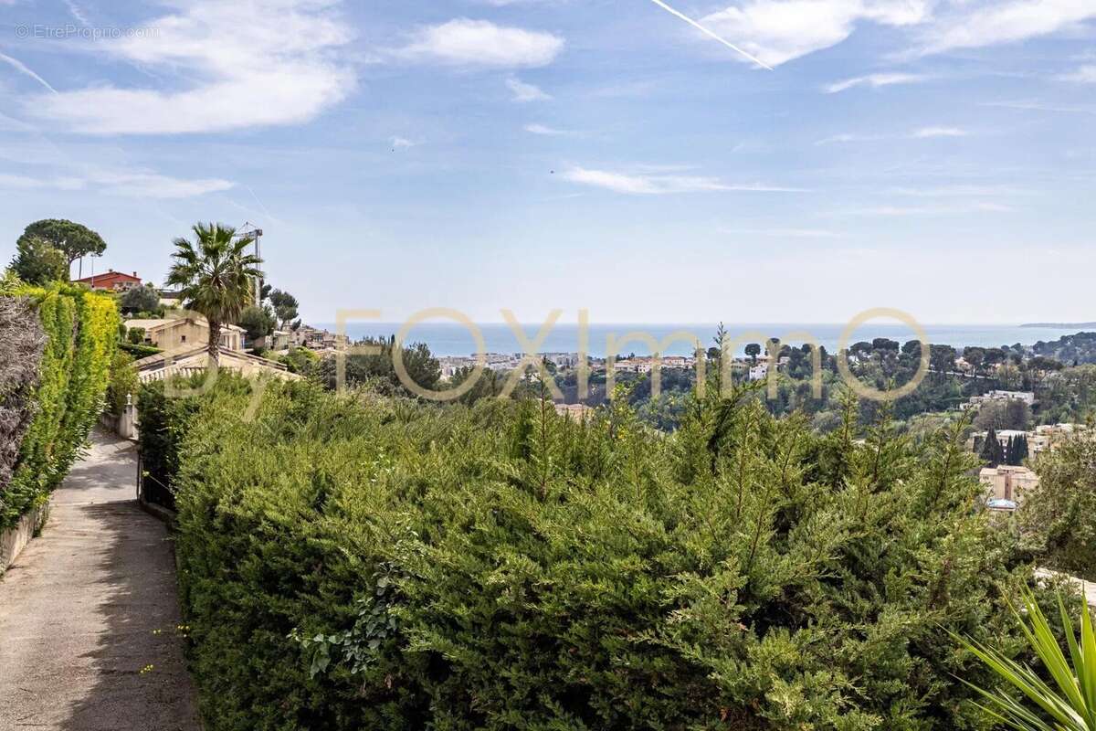 Maison à CAGNES-SUR-MER