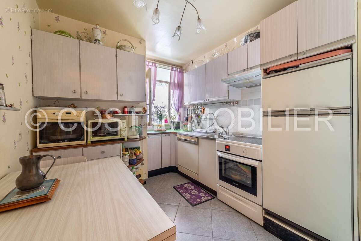 Appartement à BOIS-COLOMBES