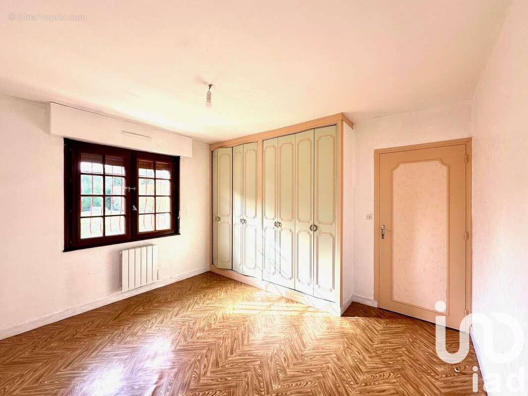 Photo 6 - Maison à COURRIERES