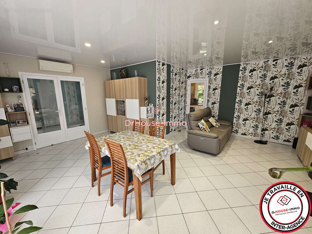 Maison 225 m² à Laboutarie  - photo 2