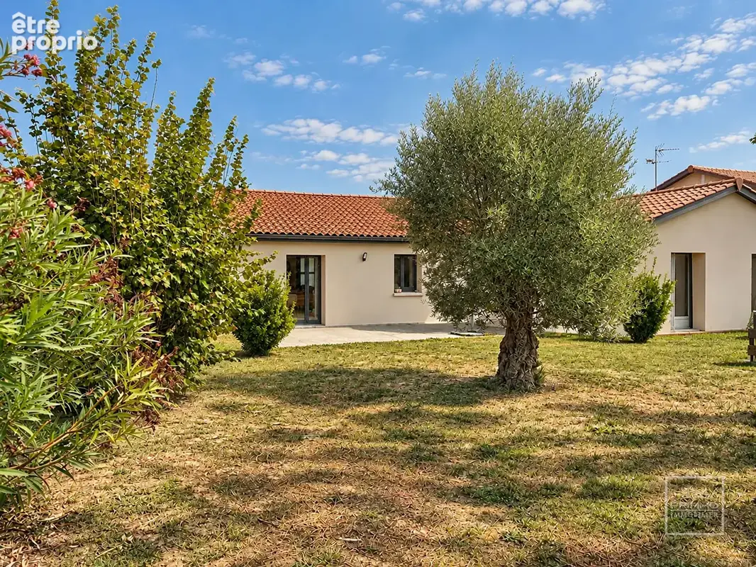 Montanay, maison plain pied 124 m² avec jardin et piscine - photo 2