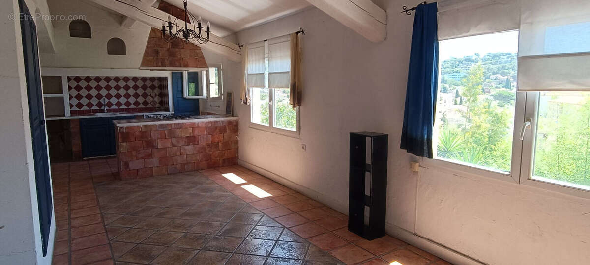 ** Vue Mer ** Haut de Villa avec Terrasse & jardin ** Saint Mandrier sur mer (83430) ** - photo 10