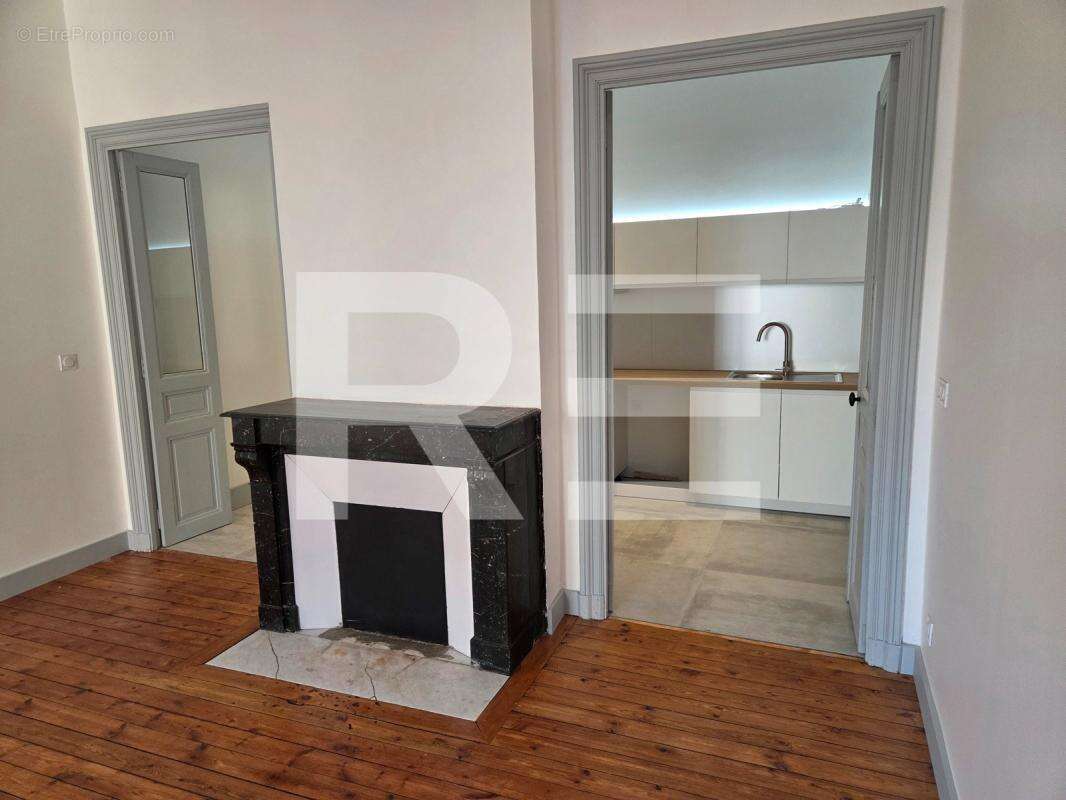 Appartement à NIMES