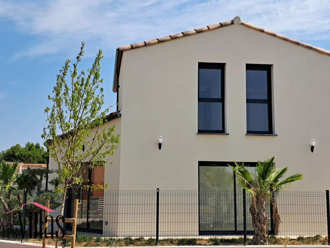 Maison à GINESTAS