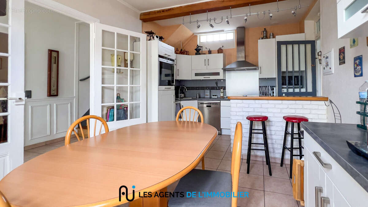 Maison à NANTERRE