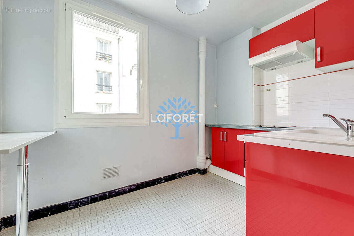 Appartement à PARIS-20E
