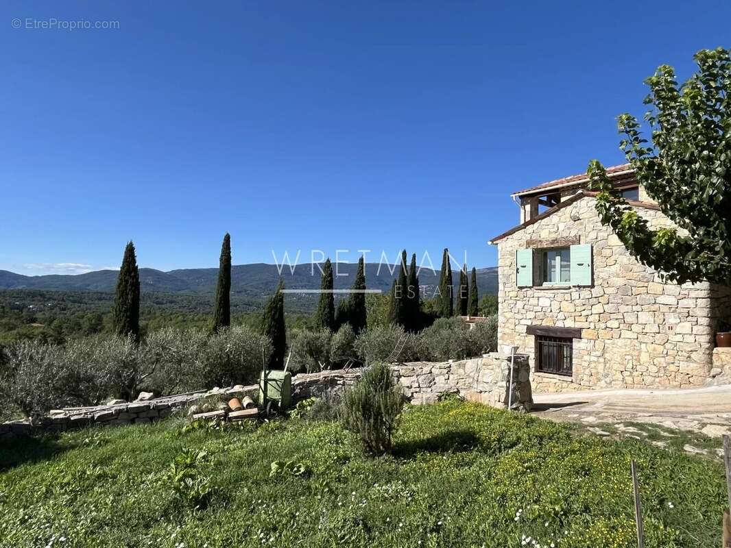 Maison à FAYENCE