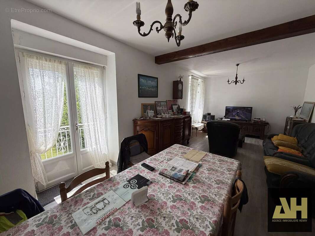 Maison à SAINT-NIC