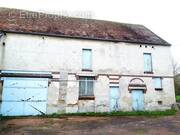Appartement à COURPALAY