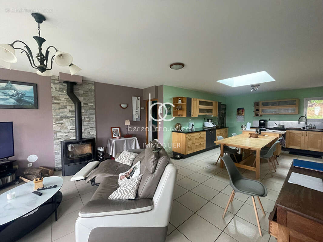 Maison à SAINT-NOLFF