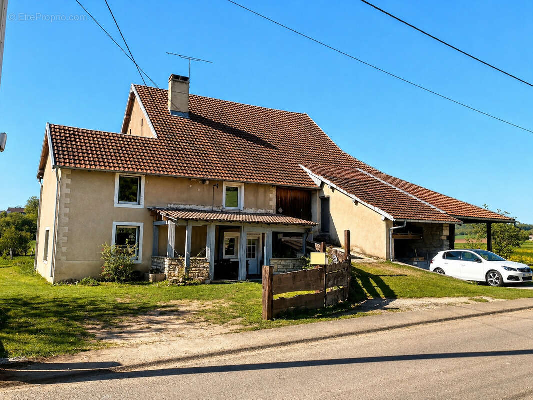 Maison à ORVE