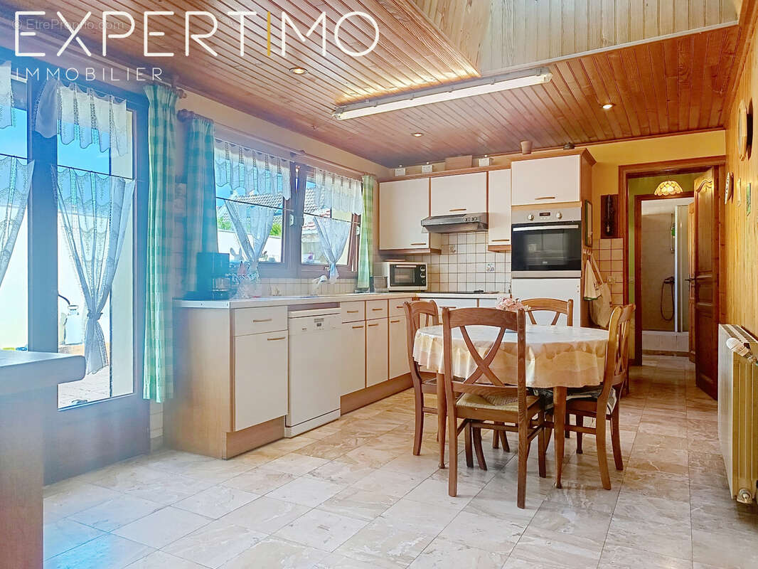 Maison avec garage et terrasse de plus de 30 m - photo 5