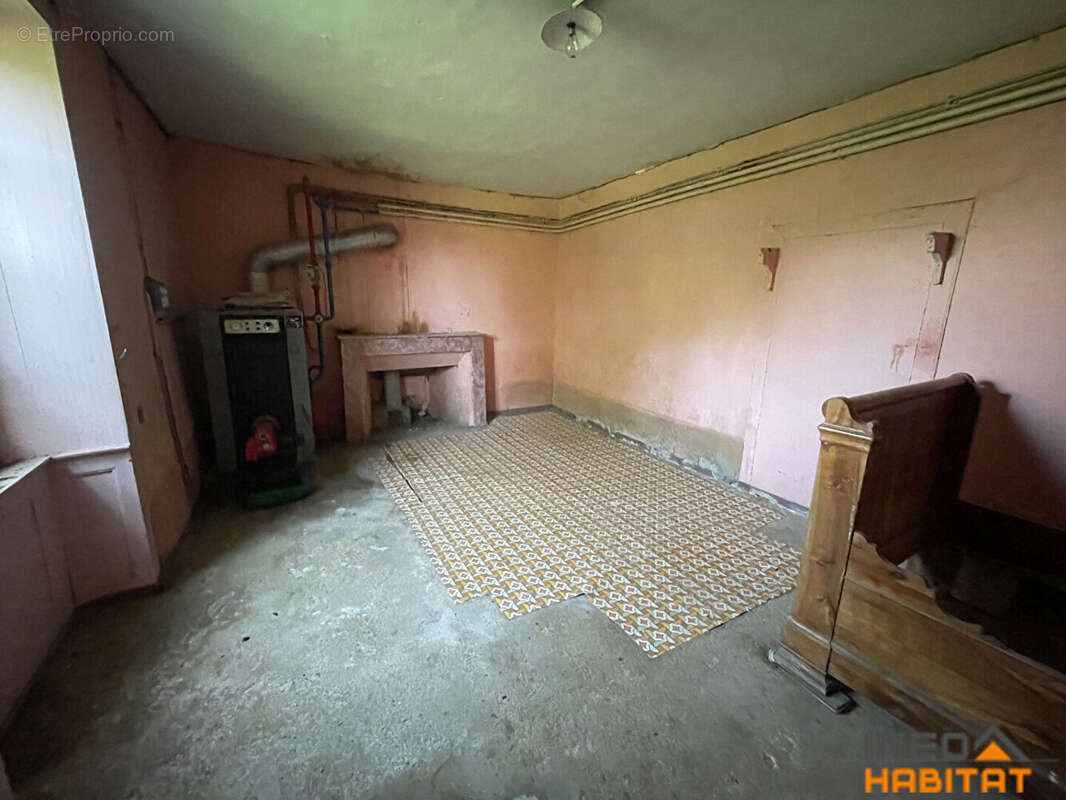 Maison de maître en pierres et dépendances - photo 7