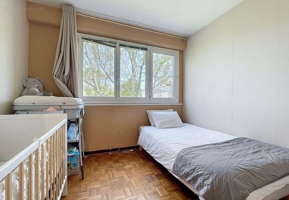 Appartement à AUBERGENVILLE