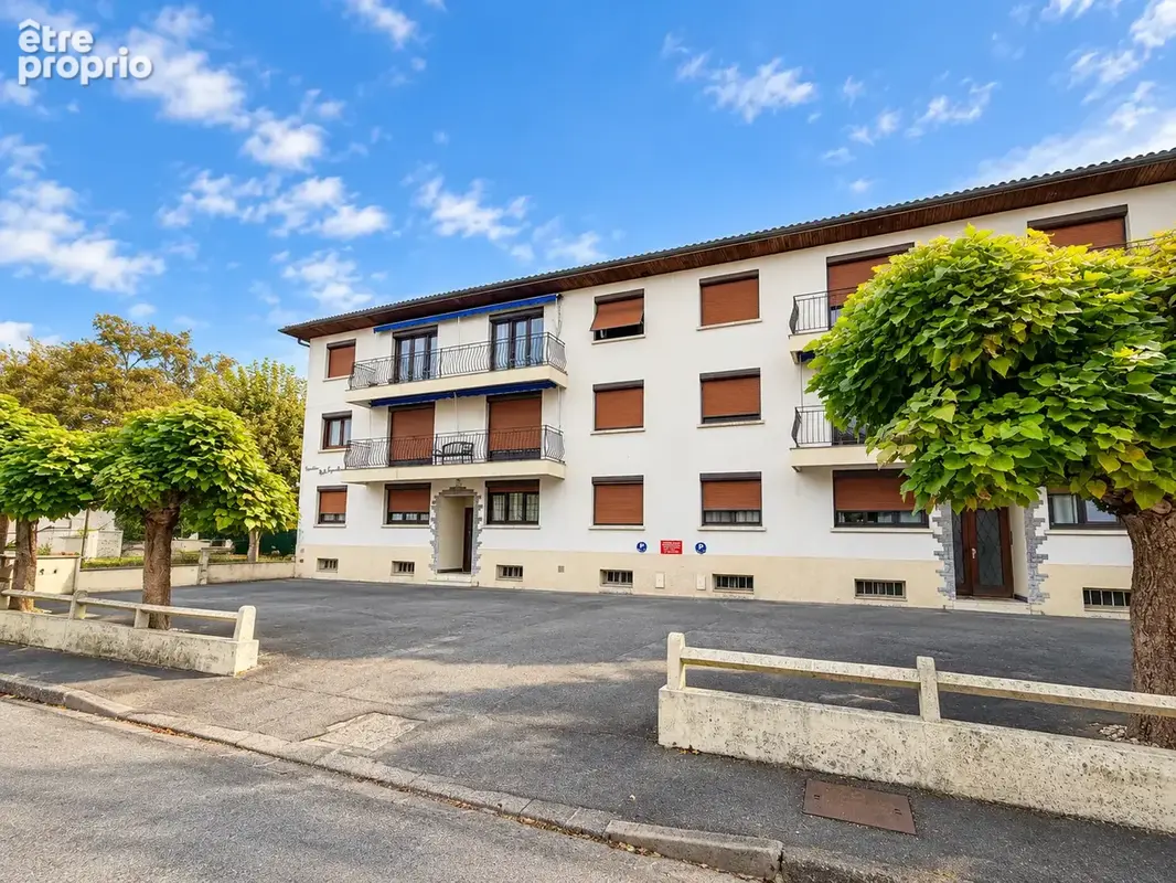 PAU   T3 bis 85 m2   Grand séjour   Balcon avec vue Pyrénées   Parking & cave - photo 14