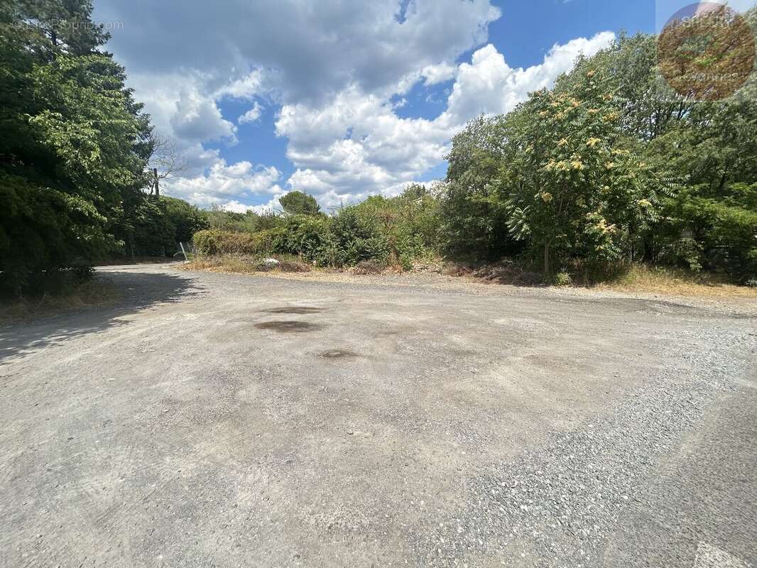 Terrain à bâtir de 745 m²  5 mn du centre d'Anduze ! - photo 2