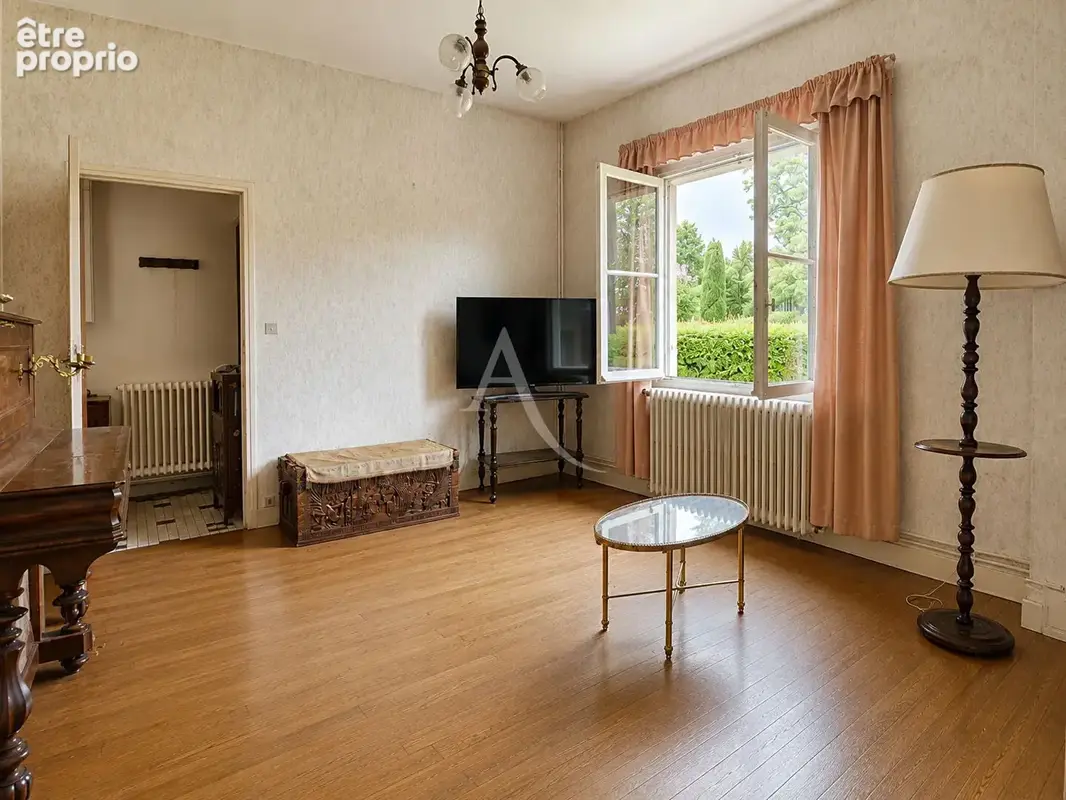GRADIGNAN Prieuré de Cayac - Jolie maison à rénover ou agrandir avec beau jardin - photo 2