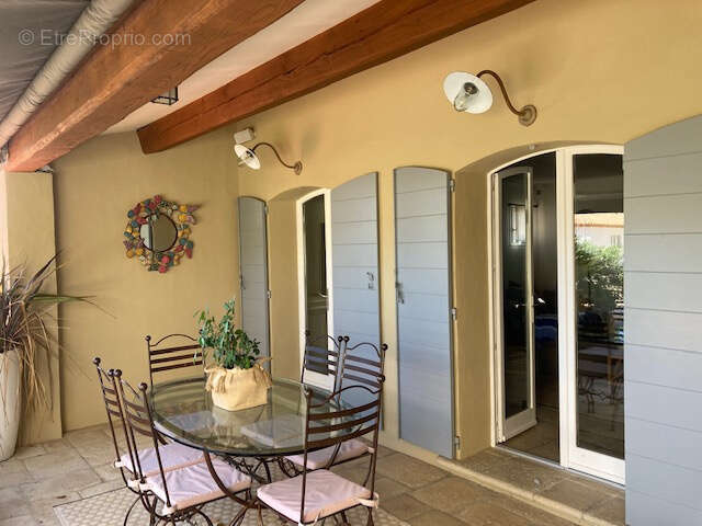 Maison à PLAN-DE-LA-TOUR