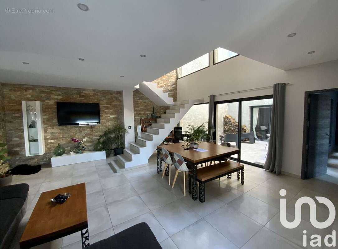 Photo 2 - Maison à BEZIERS