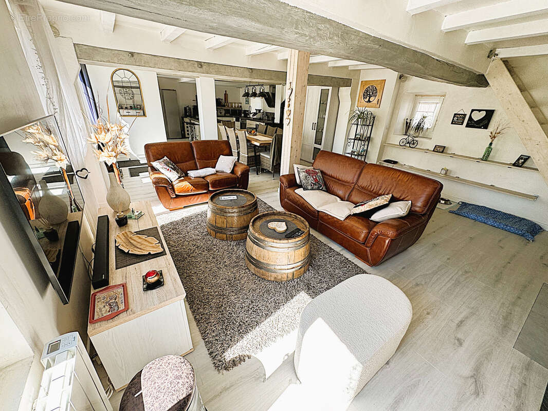 Maison à BEAUVILLIERS