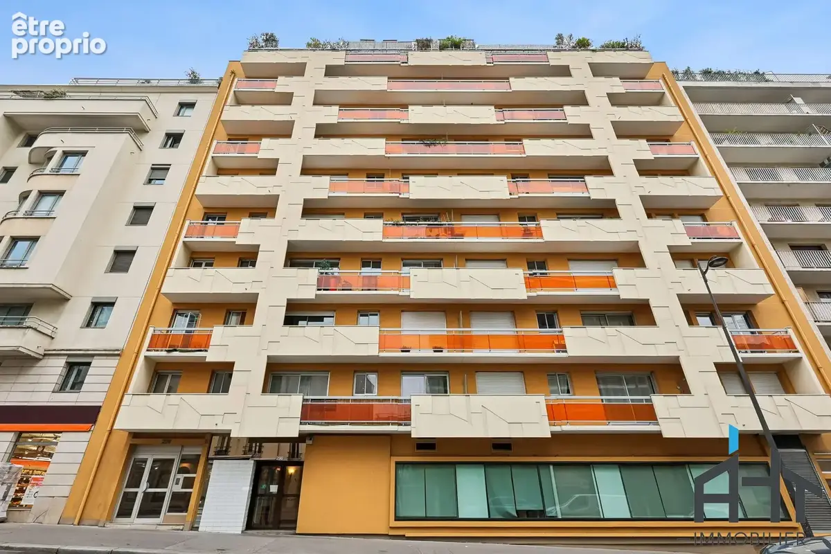 Appartement à PARIS-12E