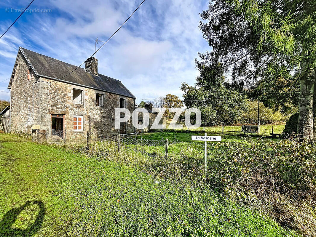 Maison à CHERENCE-LE-HERON