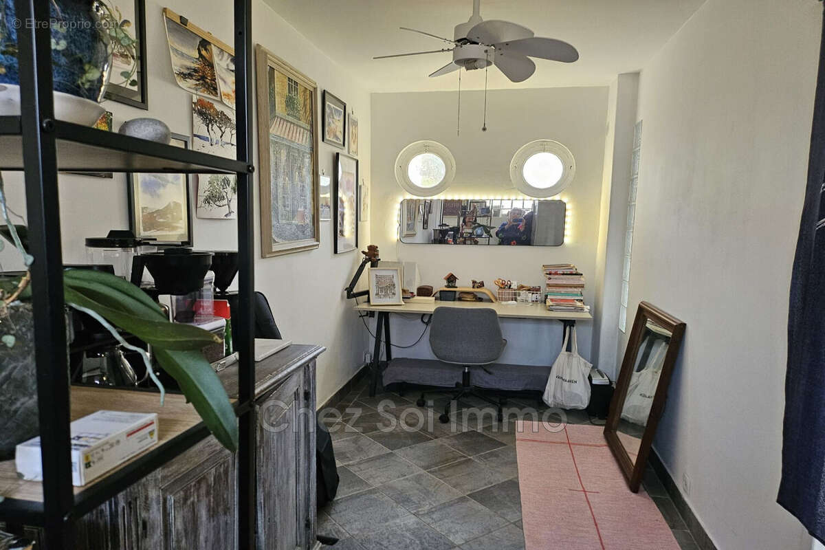 Appartement à VILLENEUVE-LOUBET