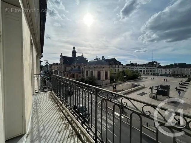 Appartement à FONTAINEBLEAU