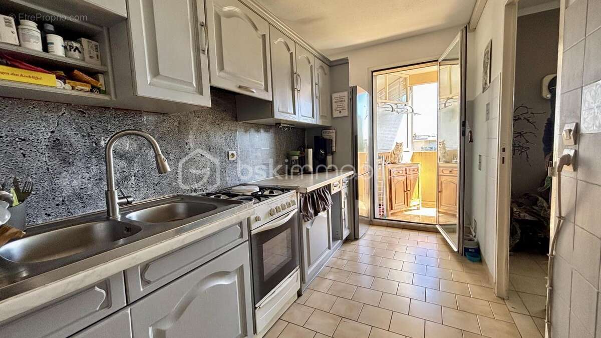 Appartement à VILLENEUVE-LOUBET