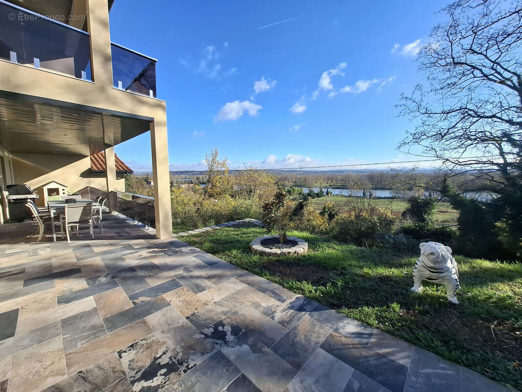 Maison à SAINT-PIERRE-DE-BOEUF