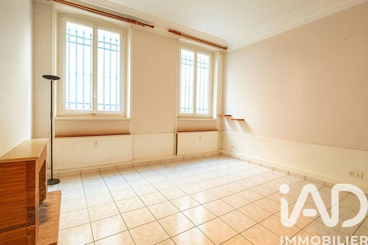 Photo 5 - Appartement à PARIS-8E