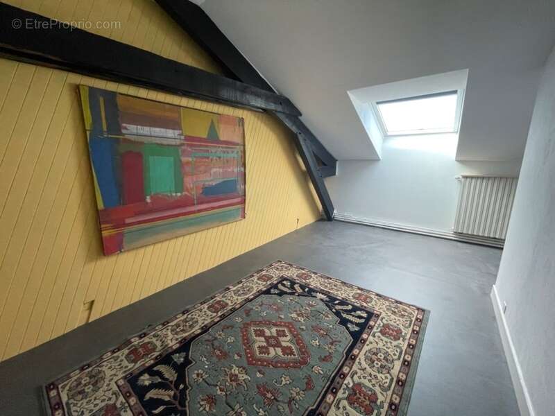 Maison à SAINT-JUNIEN