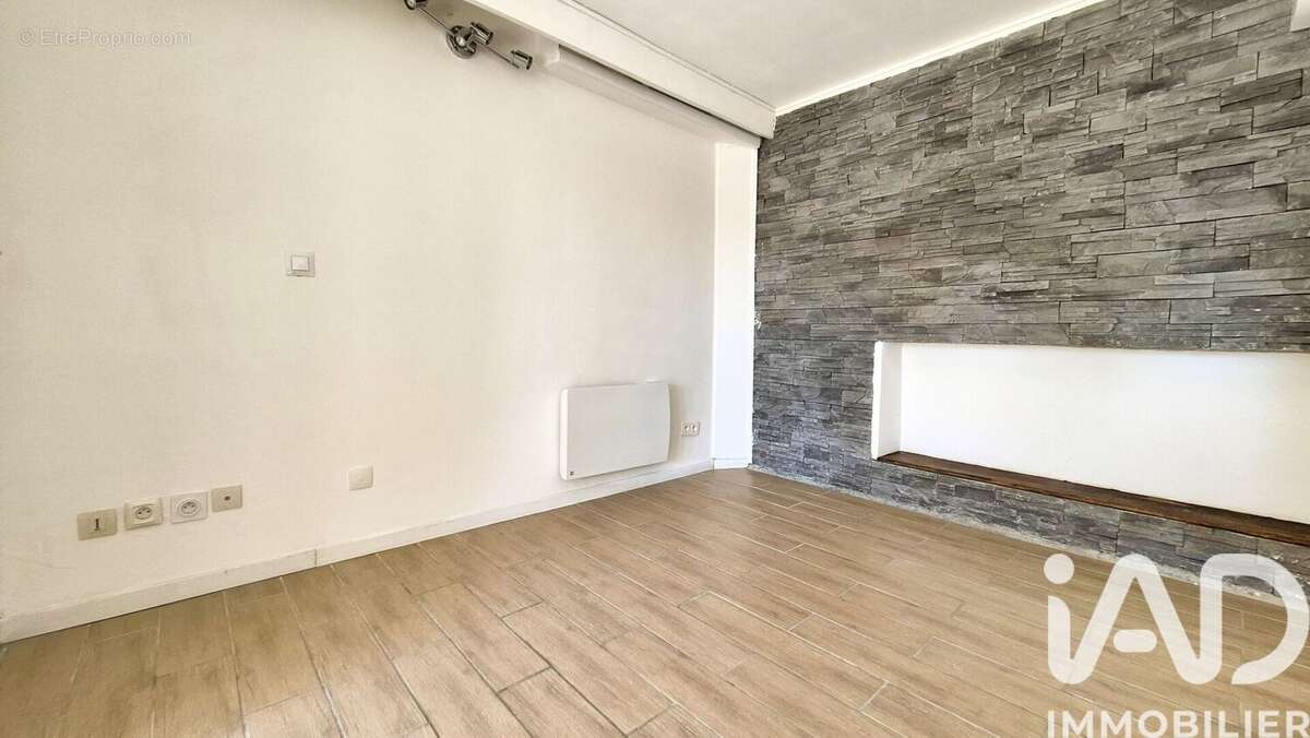 Photo 3 - Maison à CHALAMONT