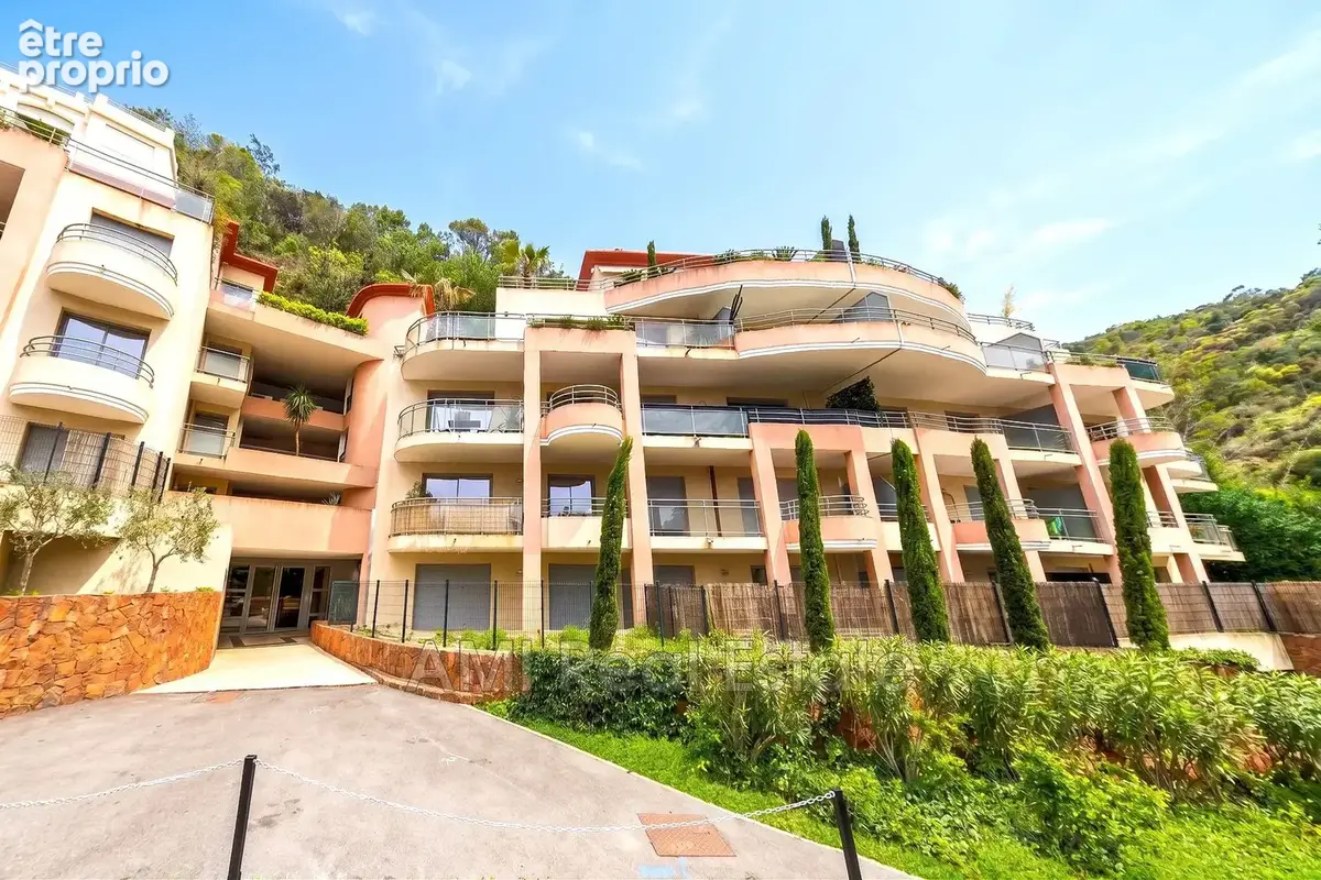 Appartement 3 pièces 67 m² à vendre à Theoule-Sur-Mer (06590) - photo 2