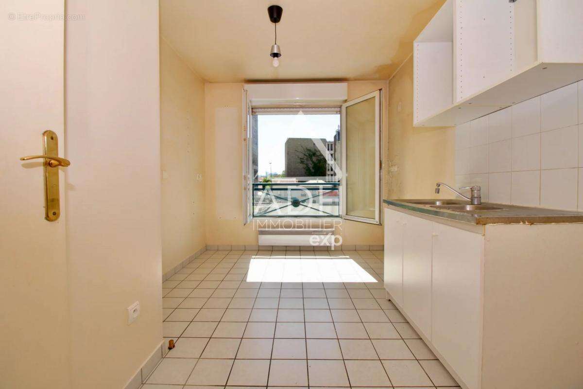 Appartement à ASNIERES-SUR-SEINE