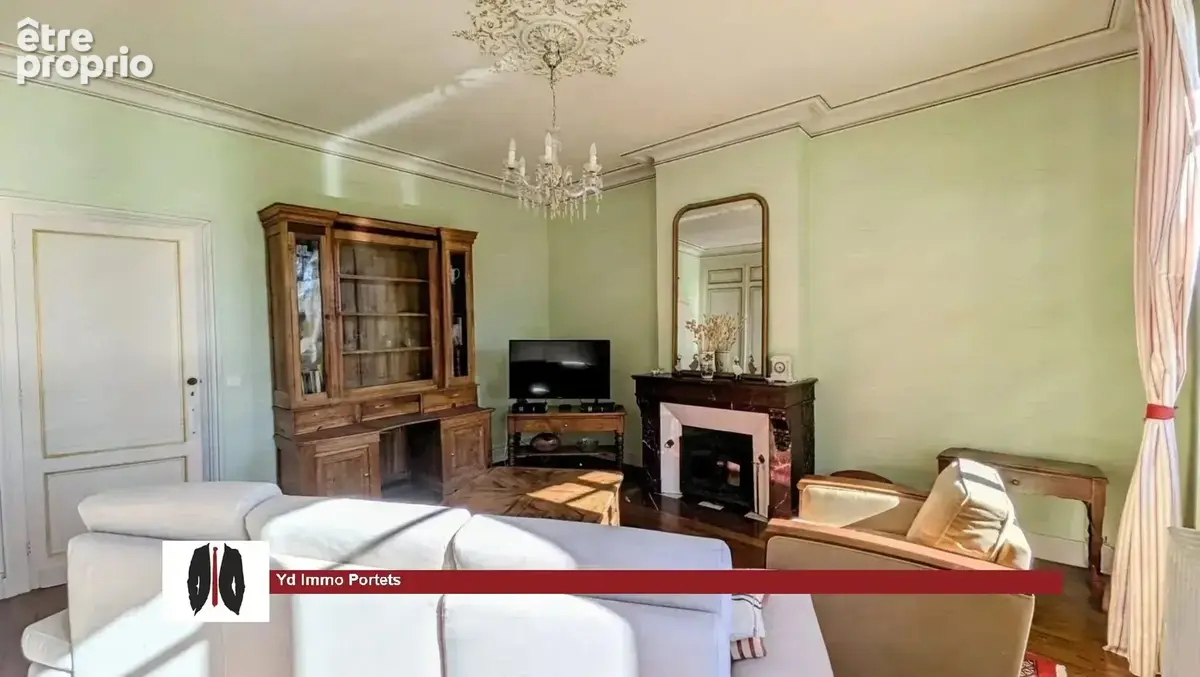 Maison à PORTETS