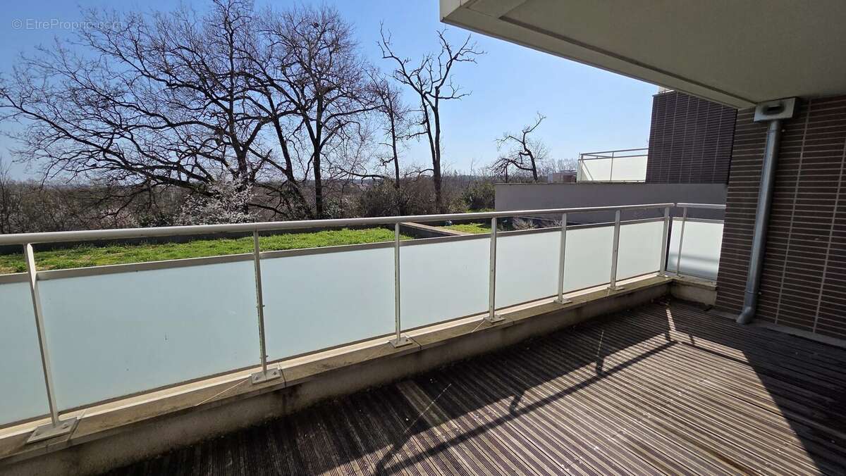 Appartement à RAMONVILLE-SAINT-AGNE