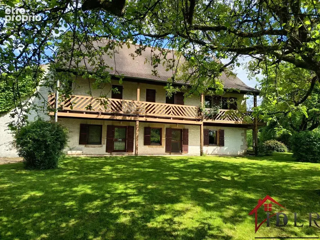 Maison d'architecte en pierre de 270 m2   Terrain arboré de - photo 16